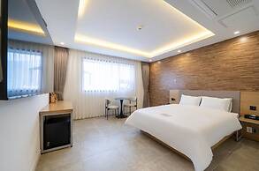 SongJeong OLLA Hotel