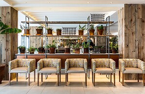 Trademark Hotel
