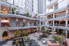 Trademark Hotel