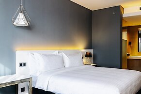 Trademark Hotel