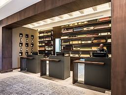Trademark Hotel