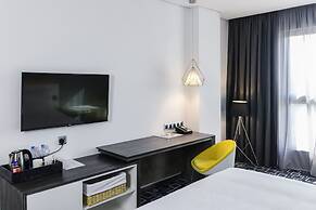 Trademark Hotel