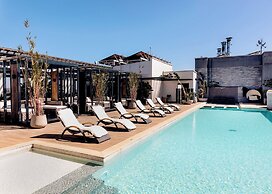 Trademark Hotel