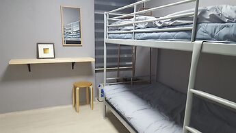Art N Stay - Hostel