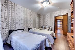 AG Apartment Kollontay 5-1