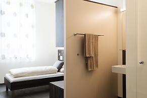 eee hotel TRAUN