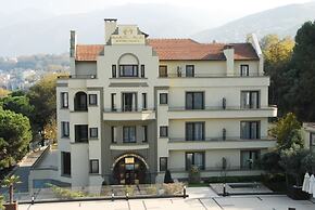 Blue Diamond Ataturk Palace