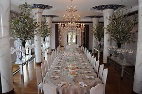 Blue Diamond Ataturk Palace