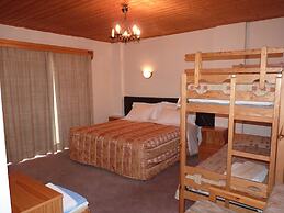 Mountain Rose Garden Hotel