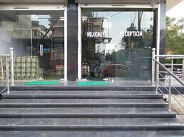 Hotel Mohit Palace