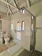 iKhaya LamaDube Game Lodge