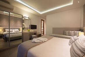 Angelica Hotel
