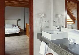 Aparthotel Tres Quiñones