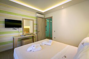 Lobelia Luxury Suites