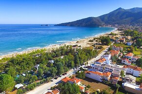 Lobelia Luxury Suites
