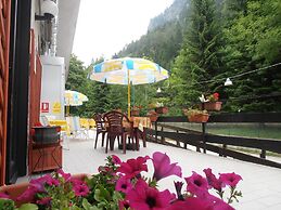 Campodolcino Camping