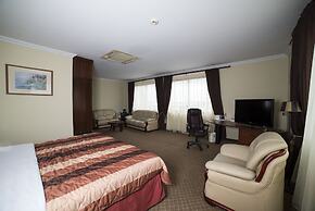 Hotel Elegance N.V.