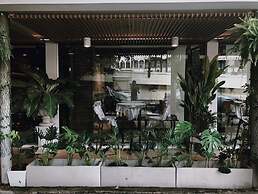 Siam Nitra Boutique Hotel