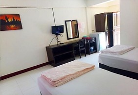Amonruk Hotel 1