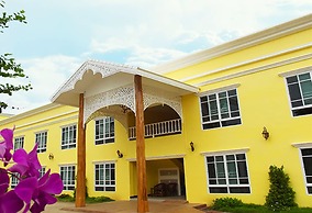 Amonruk  Hotel 2