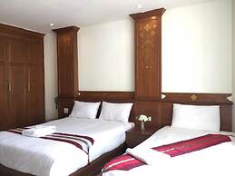 Amonruk  Hotel 2