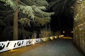 Bhikampur Lodge By Howard
