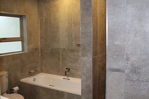 Mount Shekinah Country Hotel
