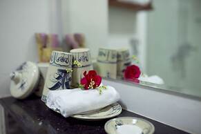 Antique Angel Hotel