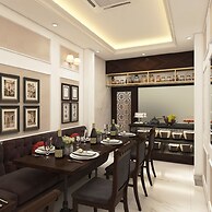Antique Angel Hotel