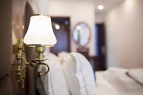 Antique Angel Hotel