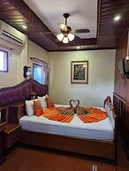 Sakura Hotel