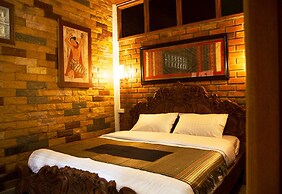 Baanthep Antique Homestay