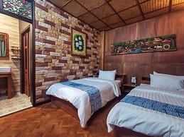 Baanthep Antique Homestay