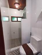 Baanthep Antique Homestay