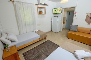 Jordan Valley Birding Lodge