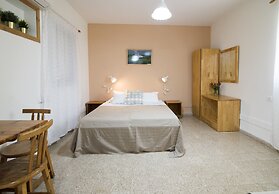 Jordan Valley Birding Lodge