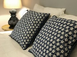Enjoy Sevilla Apartment