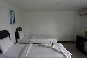Nirakon Hotel