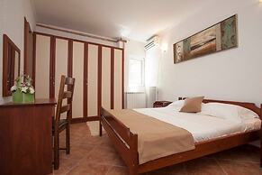 Guest House Medin