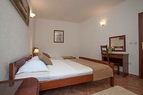 Guest House Medin