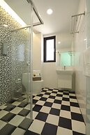 Shiguang B&B