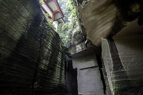 Yoritomonoyu Honjin