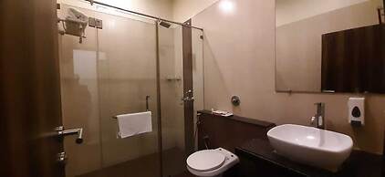 Vijaya Tej Clarks Inn