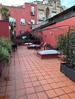 Caruso Place Boutique & Wellness Suites