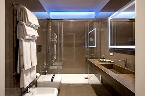 Caruso Place Boutique & Wellness Suites