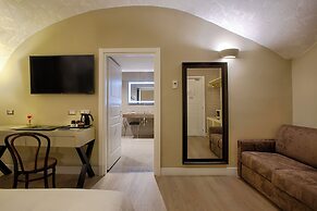 Caruso Place Boutique & Wellness Suites