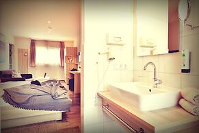 Melbo’s Home