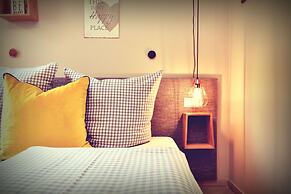 Melbo’s Home