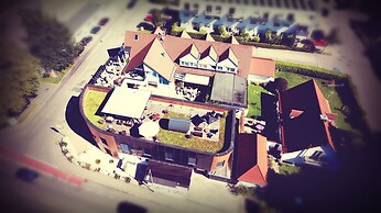 Melbo’s Home