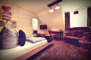 Melbo’s Home